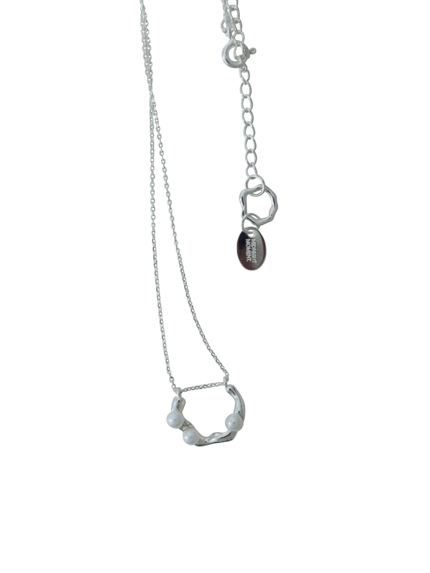 Wavy Pearl Round Necklace - Silver